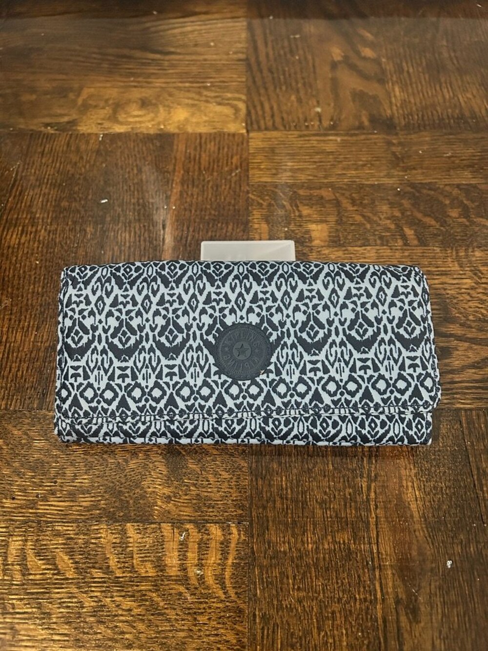 Kipling Money Land Wallet